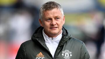 Ole Gunnar Solskjaer takes training as club hold off making a change