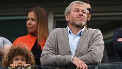 Roman Abramovich ve el partido entre el Chelsea y el Leicester. 