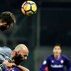 El dinero por Pezzella, posible clave para acudir al mercado