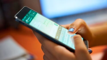 Three checks in WhatsApp? A new report suggests an update in message security 