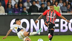 Dos chilenos tumban a un tricampeón de América