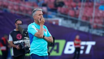 Futbol, Universidad de Chile vs Audax Italiano.
Fecha 2, campeonato Nacional 2024.
El entrenador de Universidad de Chile Gustavo Alvarez es fotografiado durante el partido de primera division contra Audax Italiano disputado en el estadio Nacional de Santiago, Chile.
24/02/2024
Jonnathan Oyarzun/Photosport
Football, Universidad de Chile vs Audax Italiano.
2nd turn, 2024 National Championship.
Universidad de Chile’s head coach Gustavo Alvarez is pictured during the first division match against Audax Italiano held at the Nacional stadium in Santiago, Chile.
24/02/2024
Jonnathan Oyarzun/Photosport