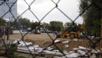 DEMOLICION DEL CAMPO DE FUTBOL AVIACION