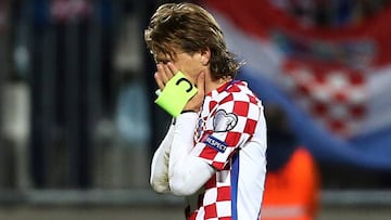 Croacia se complicó el Mundial empatando ante Finlandia.