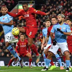 Guerra de premios entre Manchester City y Liverpool