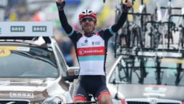 Fabian Cancellara lleg&oacute; con tiempo de sobra para celebrar su segunda victoria en el Tour de Flandes.