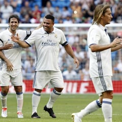 El Madrid arrolla al Roma en el regreso de Ronaldo al Bernabéu