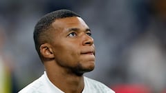 Why is Kylian Mbappé not playing for France against Israel?
