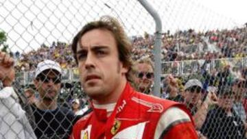 Fernando Alonso: "Button me ha llevado por delante"