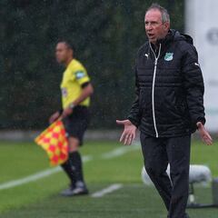 "Pienso jugar con 10 de marca, más el arquero"