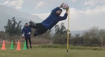 Salazar, en una práctica de Audax Italiano.