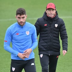 Núñez se cae de la convocatoria por una contusión en la pierna
izquierda