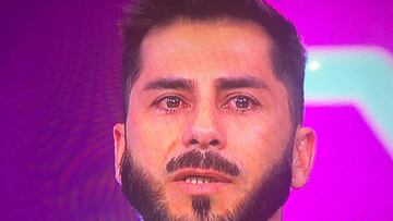 Johnny Herrera se emociona en vivo y elige a los 4 héroes