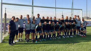 El Barcelona femenino en Kazajistán.