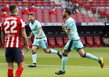 Morales marca el 0-1 al Atlético de Madrid. 