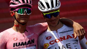 Pink Jersey UAE Team Emirates XRG's Mexican rider Isaac Del Toro poses with teammate UAE Team Emirates XRG's Spanish rider Juan Ayuso before the 11th stage of the 108th Giro d'Italia cycling race of 186kms from Viareggio to Castelnovo ne' Monti on May 21, 2025. (Photo by Luca Bettini / AFP)
