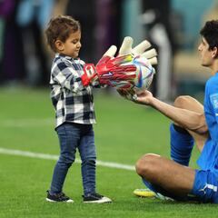 El lado más personal de Bono: el portero de moda del Mundial