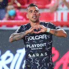 Cruz Azul hace oficial el fichaje de Alonso Escoboza