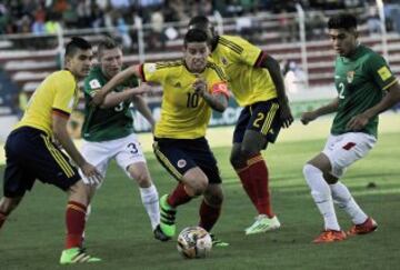 James cambia los pitos del Bernabéu por partidazo en La Paz