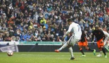 Penalti a Modric que tiró Cristiano Ronaldo y paró Diego Alves.