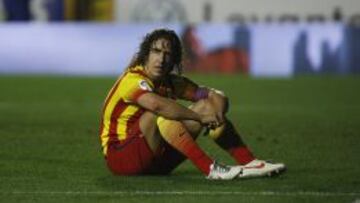 Puyol tiene una contusión; no está descartado para el Málaga