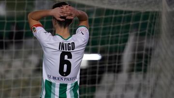 El COVID de ??igo impide un trivote del Racing en Riazor