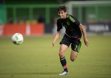 Después de perderse la Copa América Centenario por lesión, el atacante de Tigres no fue requerido ya que en su posición se encuentran Marco Fabián, Giovani Dos Santos, Aquino, entre otros.