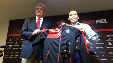 Atlas presentó oficialmente al Profe Cruz como su técnico