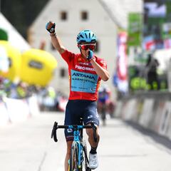 Superman López gana la cuarta etapa del Tour de Los Alpes