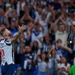 Sergio Ramos y Canales se agigantan en México