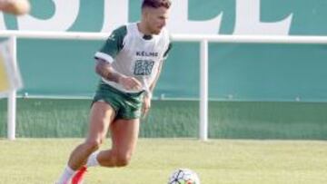 Aarón Ñíguez, delantero del Elche.