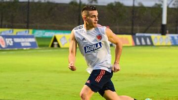 Inter de Milán tendría en la lista de posibles refuerzos a Rafael Santos Borré, según Calciomercato.it. El colombiano está ahora con la Selección.