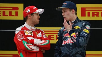 Vettel y Kvyat en el podio de China.