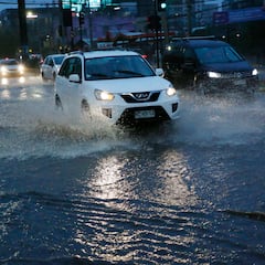 Nuevo río atmosférico en Chile: lluvia en estas 8 regiones y vientos de más de 100 km/h