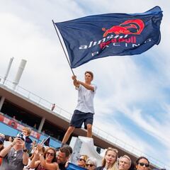 El mantra de Alinghi: “Cuando estás abajo sólo puedes ir hacia arriba”
