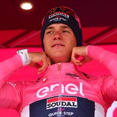 Evenepoel: último líder que abandona una gran vuelta