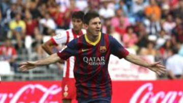 Leo Messi celebra su &uacute;ltimo gol en Almer&iacute;a.