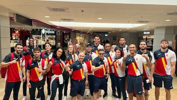 El equipo femenino y masculino de boxeo español de camino a los Juegos Europeos de Cracovia.