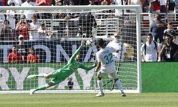 El talaverano fue el cerebro del centro del campo en la segunda parte en su primer partido con el primer equipo. Falló uno de los penaltis de la tanda.