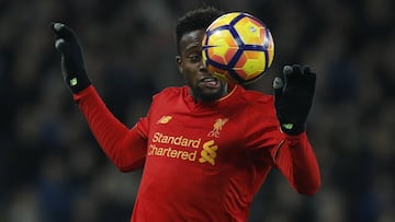 El Liverpool conquista Goodison Park con gol de Mané