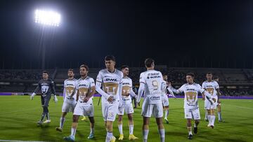 Pumas rinde homenaje a Pelé con camiseta conmemorativa