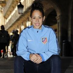 Lola Gallardo apunta al once titular ante el Zorky en Moscú