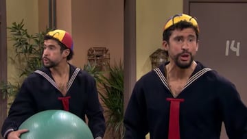 Bad Bunny se viste de Quico en SNL para homenajear a El Chavo del 8