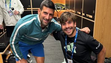 Novak Djokovic, con Martín de la Puente en Melbourne.