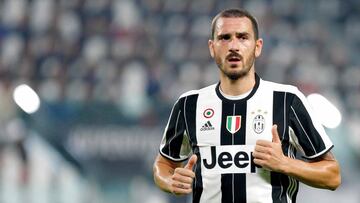 Pep Guardiola ya tiene sustituto para Stones: Bonucci