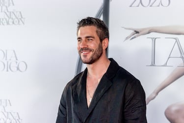 El actor Daniel Grao durante el photocall previo al concierto Lola Índigo en el Estadio Riyadh Air Metropolitano.