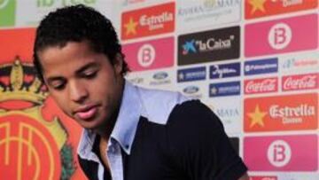 Giovani Dos Santos: 'Para ganar al Real Madrid hay que atacar'