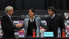 "Gallardo y Francescoli se quedan en River Plate"