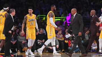 LeBron James, durante el partido de la NBA que ha enfrentado a Los Ángeles Lakers y a Los Ángeles Clippers