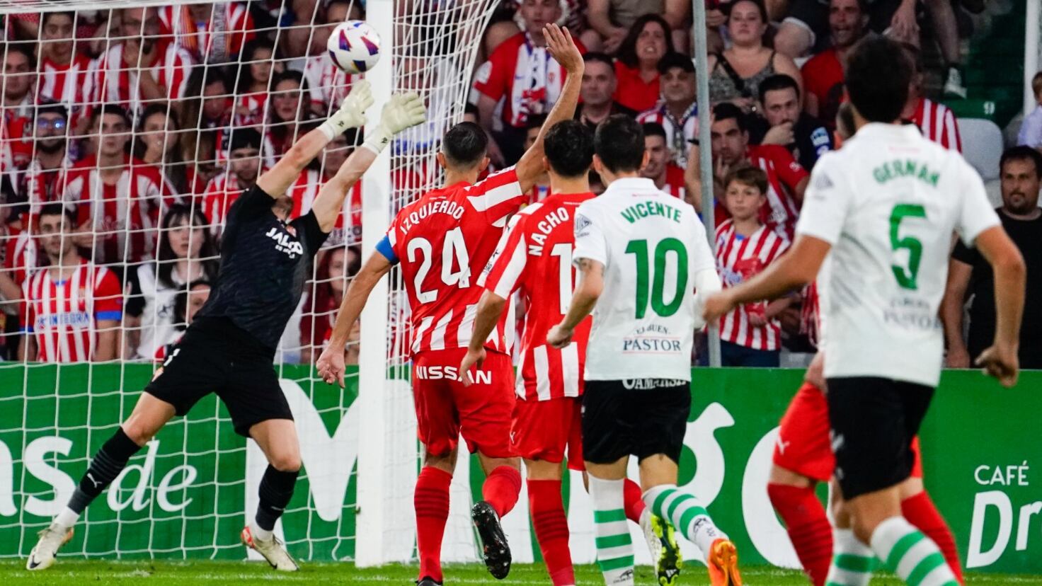 El Racing cerrará la pretemporada en La Maruca contra el Sporting - AS.com